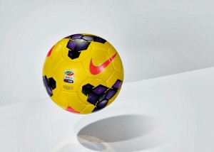 Nike Incyte Hi Vis Ball (7)