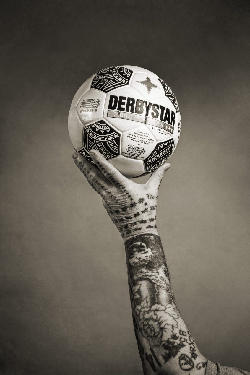 kickster_ru_derbystar_eredivisie_ball_01